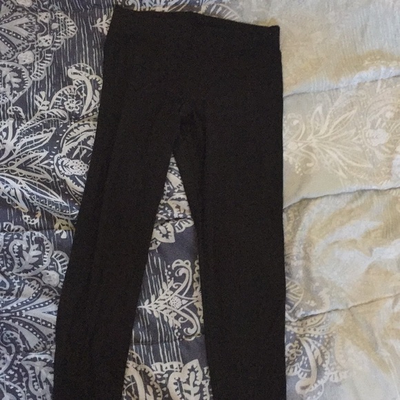 Black leggings - Picture 2 of 2